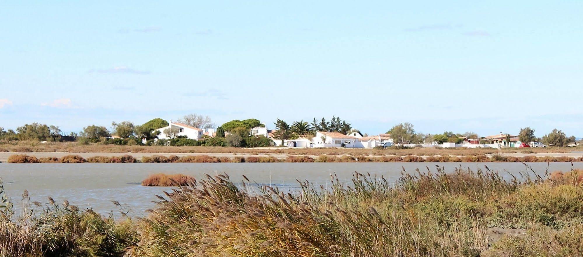 Mas des Rièges & Spa Saintes-Maries-de-La-Mer Exterior foto